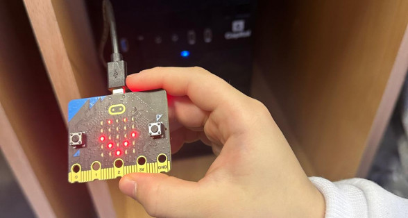 J Ulbrokas vidusskola piedalās Start IT projektā “Izglītības tehnoloģiju bibliotēka”!