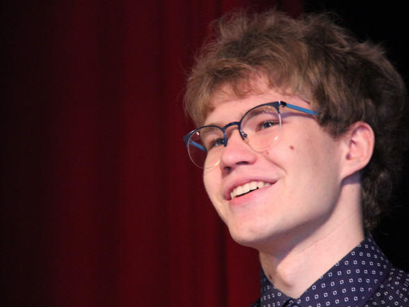 G Skatuves runas konkurss