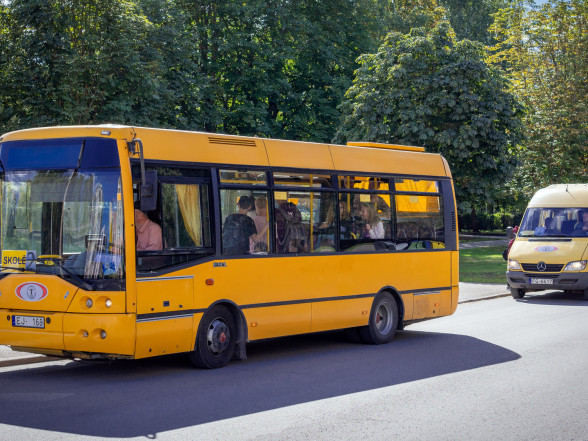 Aauto transporta kustības izmaiņas