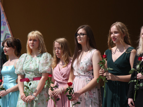 G 9.b klases izlaidums 2023